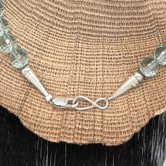 1990s NATIVE AMERICAN Sterling Silver & Blue Chalcedony 5 Teardrop Bead Necklace - Picture 3 of 6